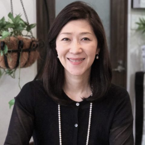店主 青山陽子