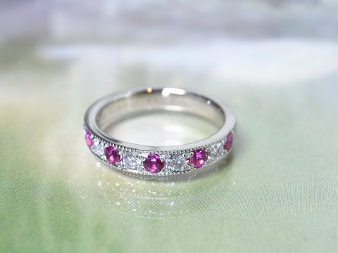 ルビー&ダイヤモンドの素敵なリング